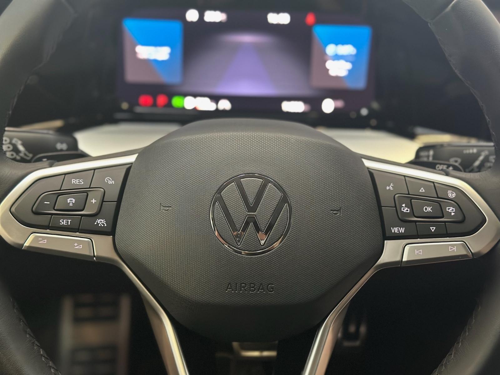 Volkswagen Golf VIII 1.5 eTSI#DSG#MOVE#NAVI#LED