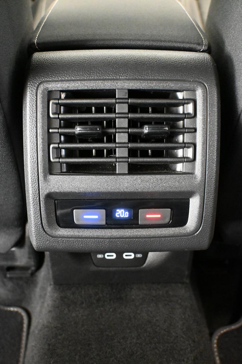 Volkswagen Golf Style *IQ-LIGHT*AHK*KAMERA*KEYLESS*CARPLAY, миниатюра 19