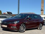 Opel Astra K Sports Tourer Ultimate Start/Stop - Opel Astra: Ultimate