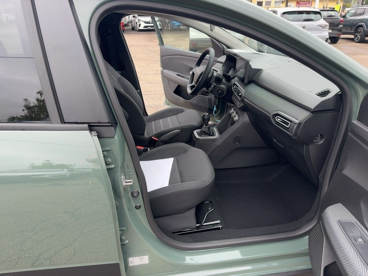 Fahrzeugabbildung Dacia Jogger Expression TCe 110 7-Sitzer SHZ Kamera