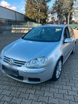 Volkswagen GOLF 5 1,9 tdi - Volkswagen Golf mit Diesel-Antrieb: Limousine, Automatik, 1.9