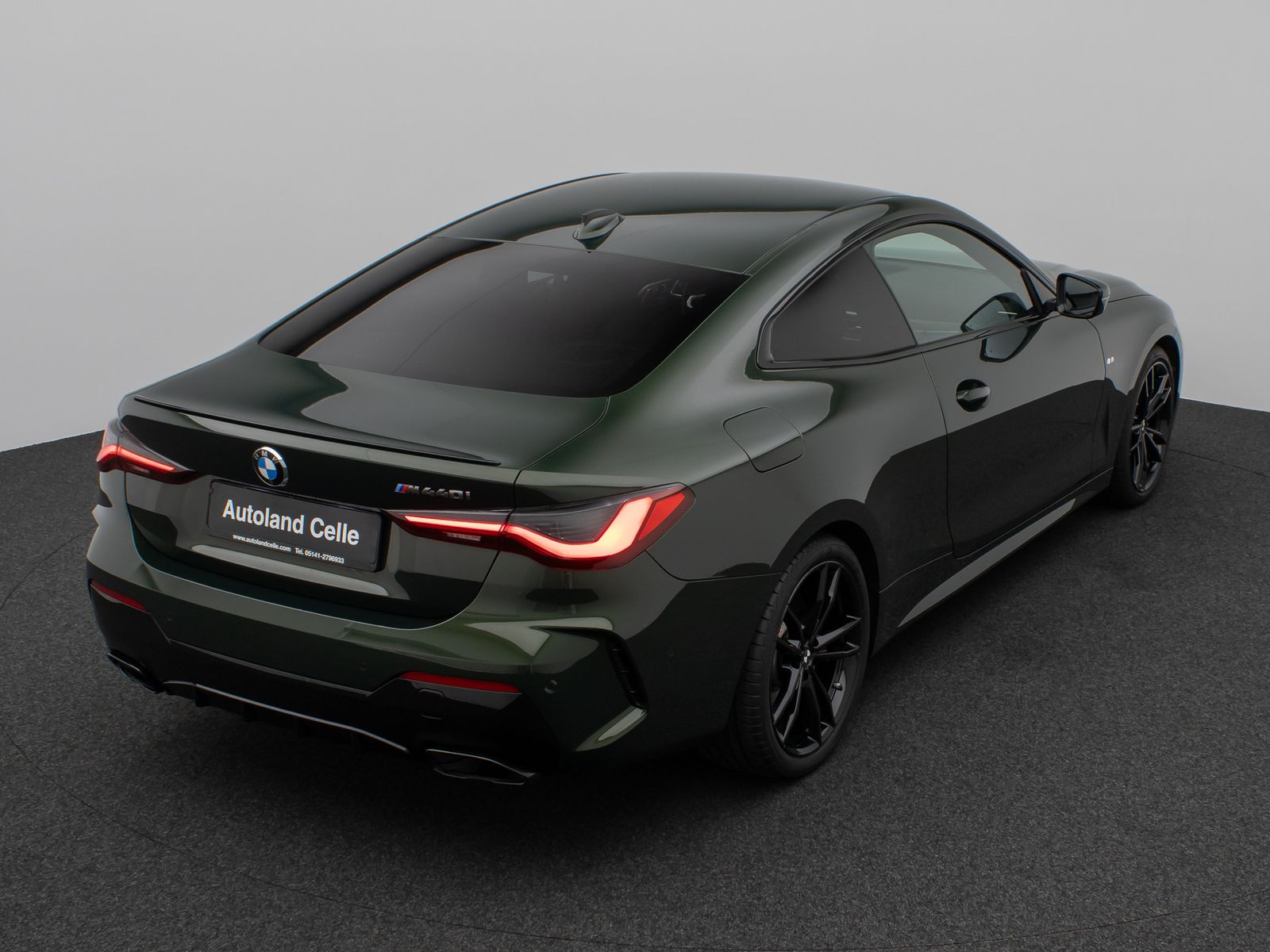 Fahrzeugabbildung BMW M440i  Coupé Kamera DAB H/K Fernlichtassist 19"
