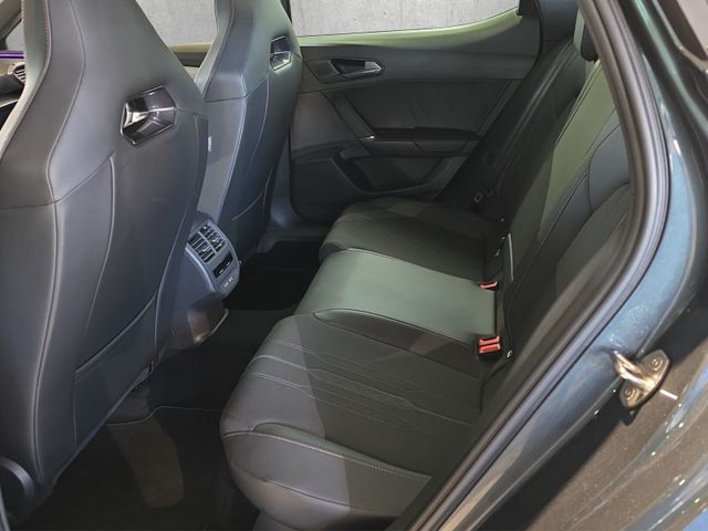 Leon 1.5 eTSI DSG*NAVI*KAMERA*AMBIENTE*