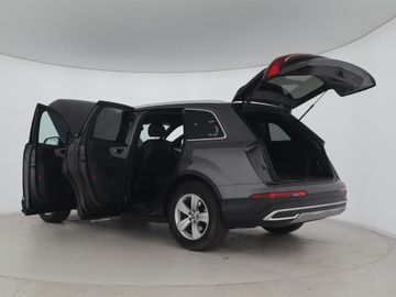 Audi Q7 - 6