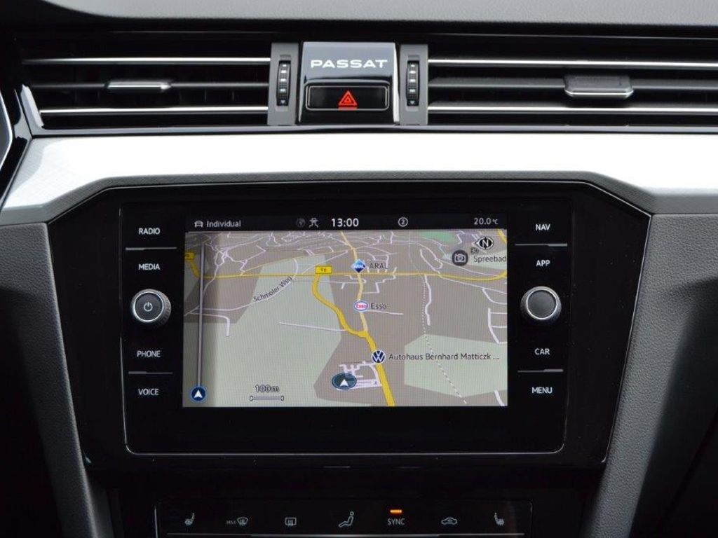 Passat Variant 1.5 TSI DSG R-Line Sport AHK/18-Z