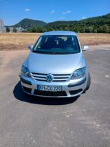 Volkswagen Golf Plus 1.6 Goal Goal - Volkswagen Golf Plus Goal mit Benzin-Antrieb