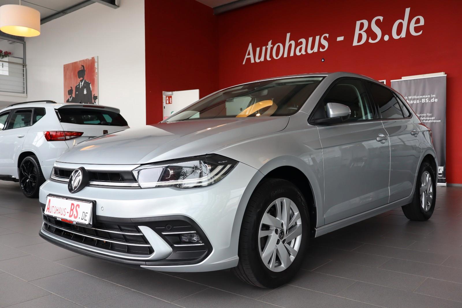 Volkswagen Polo VI Style 1.0TSI DSG,PDC,MATRIX,ACC,1.Hand