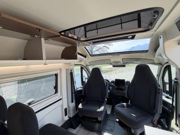 Westfalia Columbus 600 D 180 PS AUFSTELLDACH SOLAR SKYVIEW