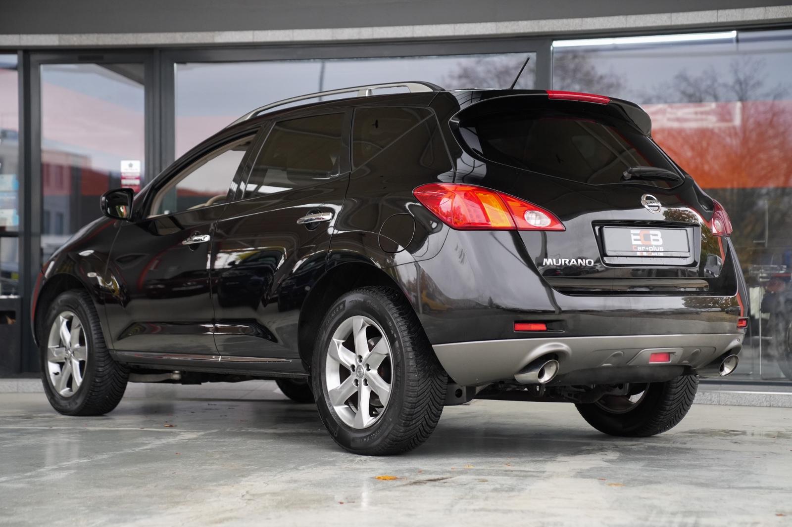 Nissan Murano 2008 — rear view