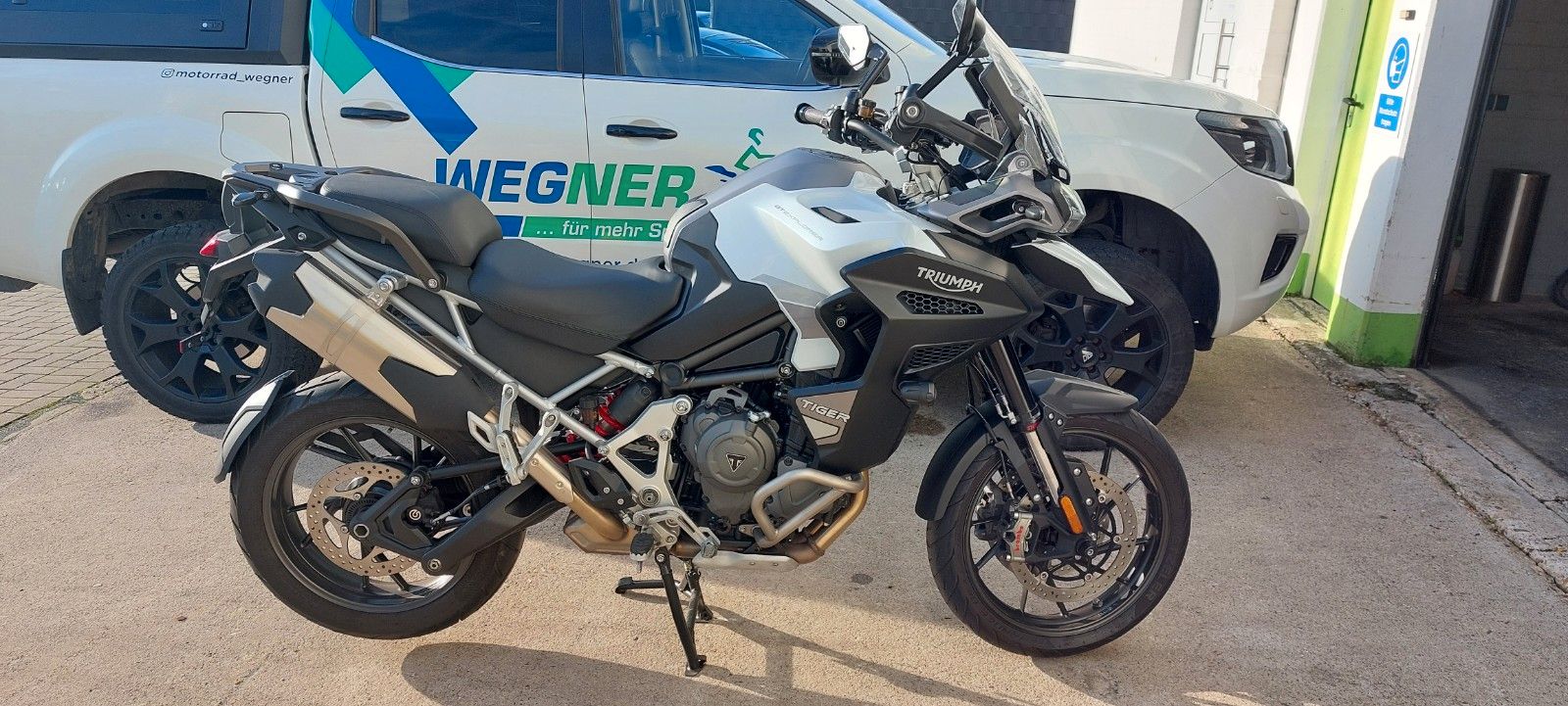 Fahrzeugabbildung Triumph Tiger 1200 GT Explorer  Neuz. + Zub