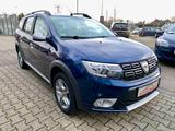 Dacia Logan Stepway Celebration/1 A Zustand /1 Hand - Dacia Logan in Krefeld