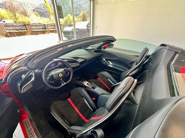 2024 Ferrari SF90 缩略图 32