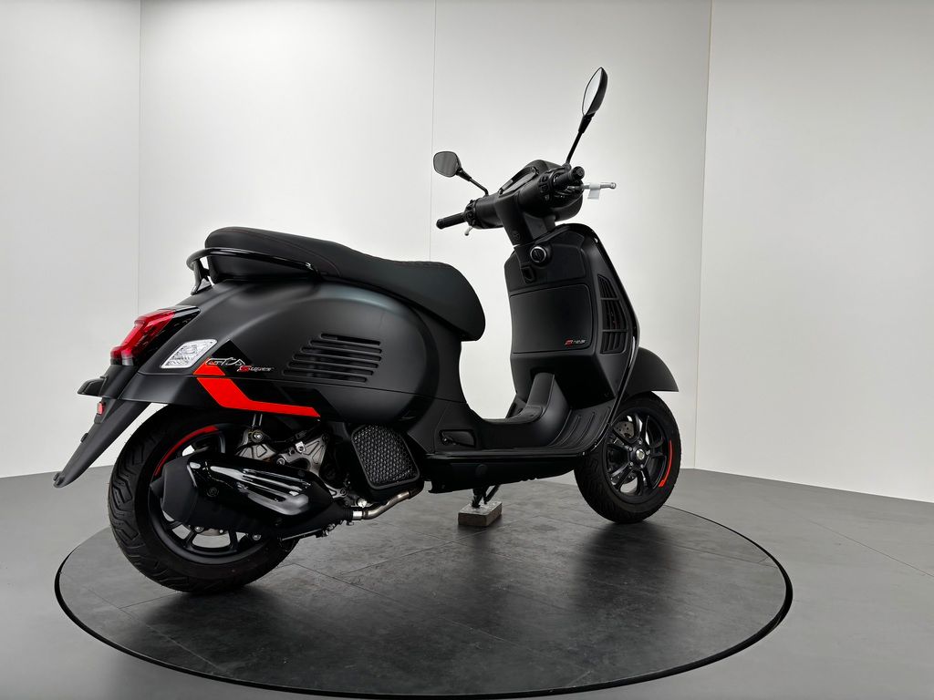 Fahrzeugabbildung Vespa GTS 125 SuperSport E5+ *NEUFAHRZEUG*