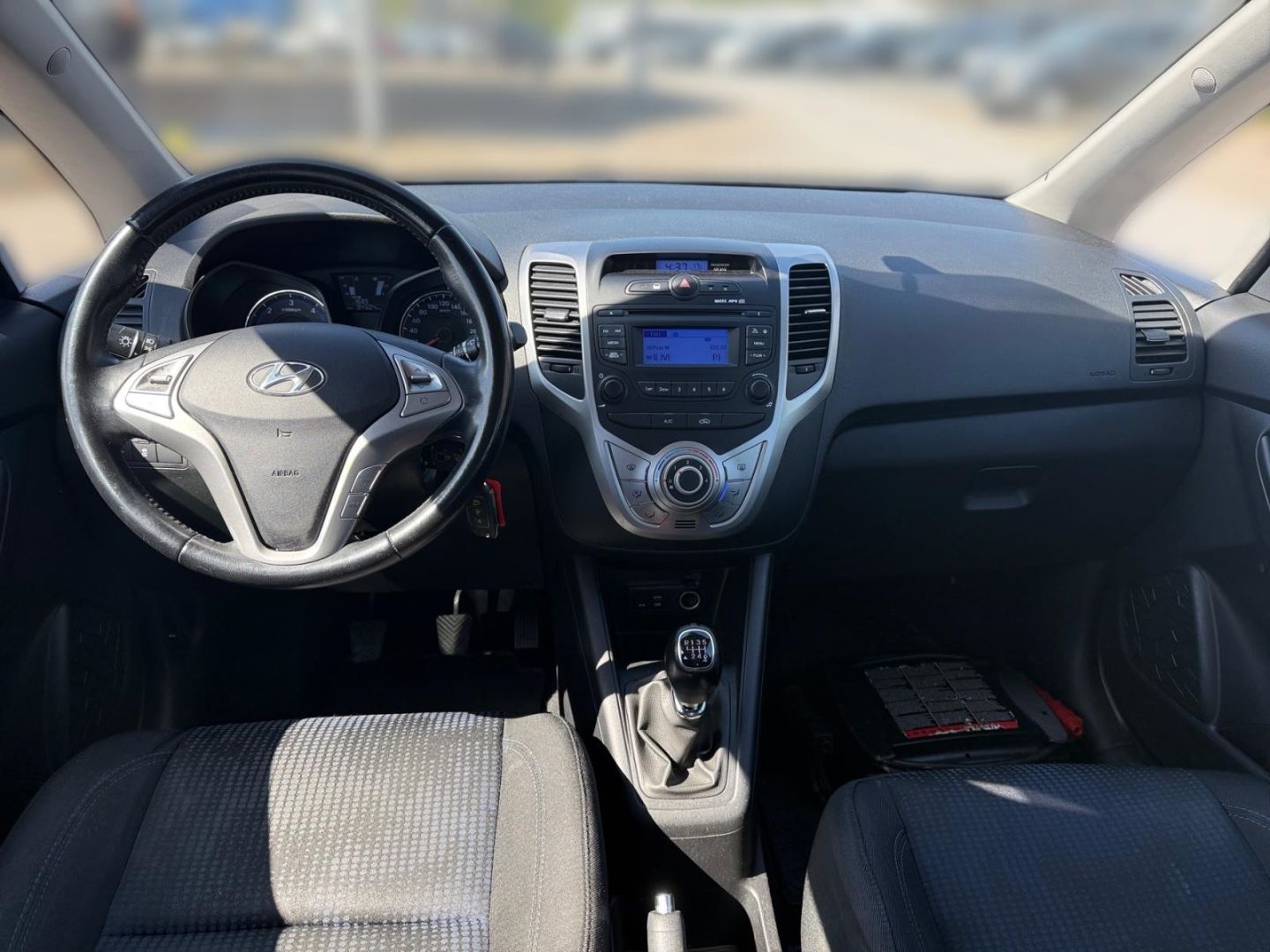 Fahrzeugabbildung Hyundai ix20 Comfort Plus 90 1.4 CRDI ALLWETTER+PDC+KLIM