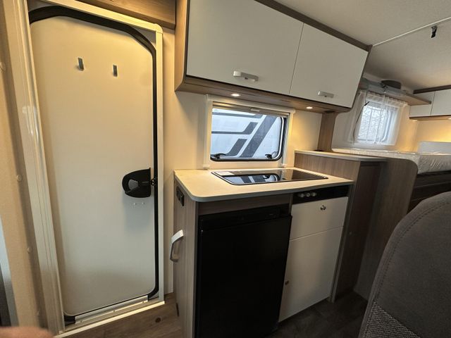 Carado pro+ V 337 Pro+DigitalSafetyACCSolar2.Batte