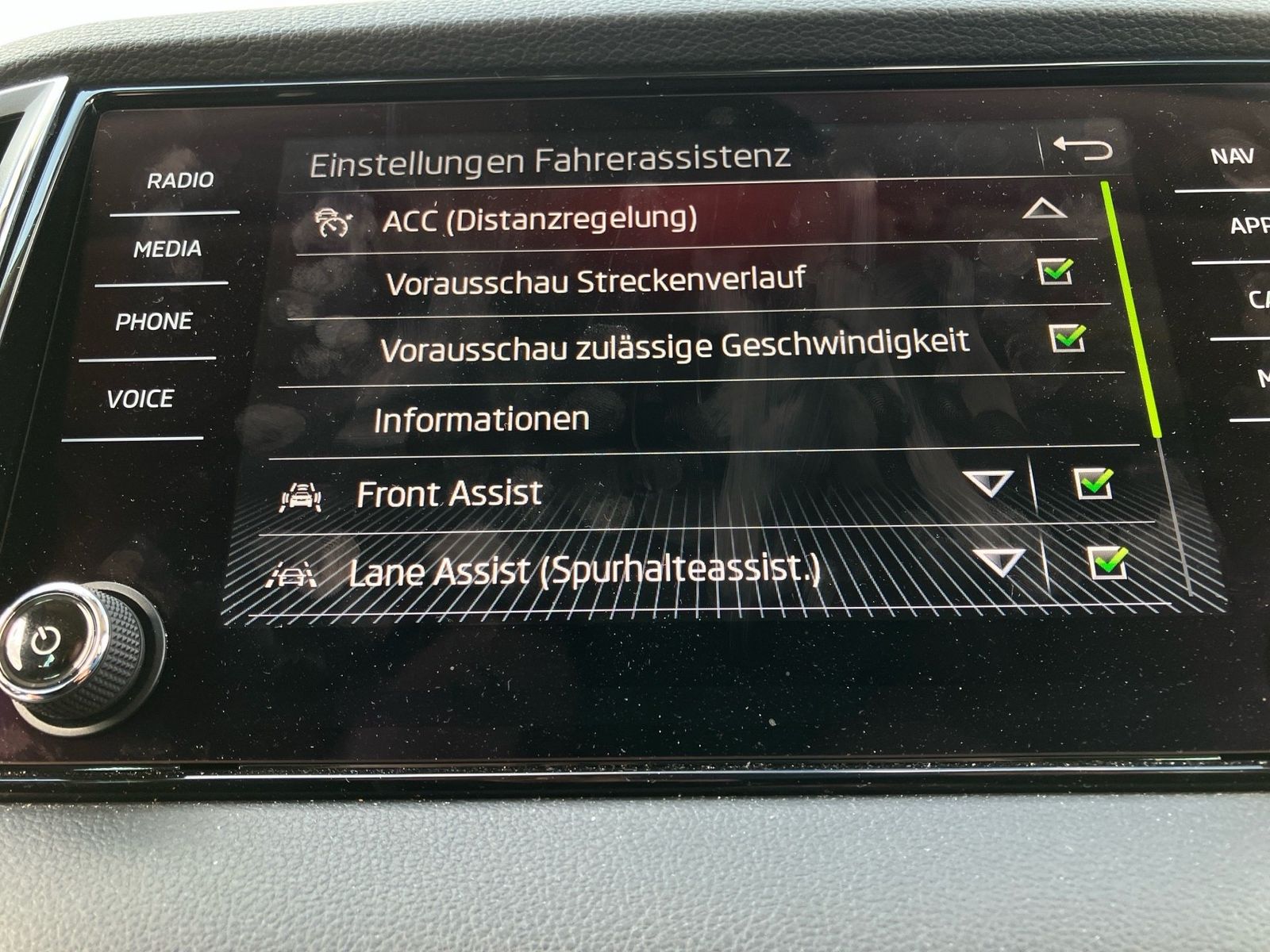 Skoda Karoq - Bild 18