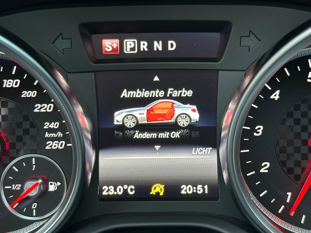 Mercedes-Benz SLC 300