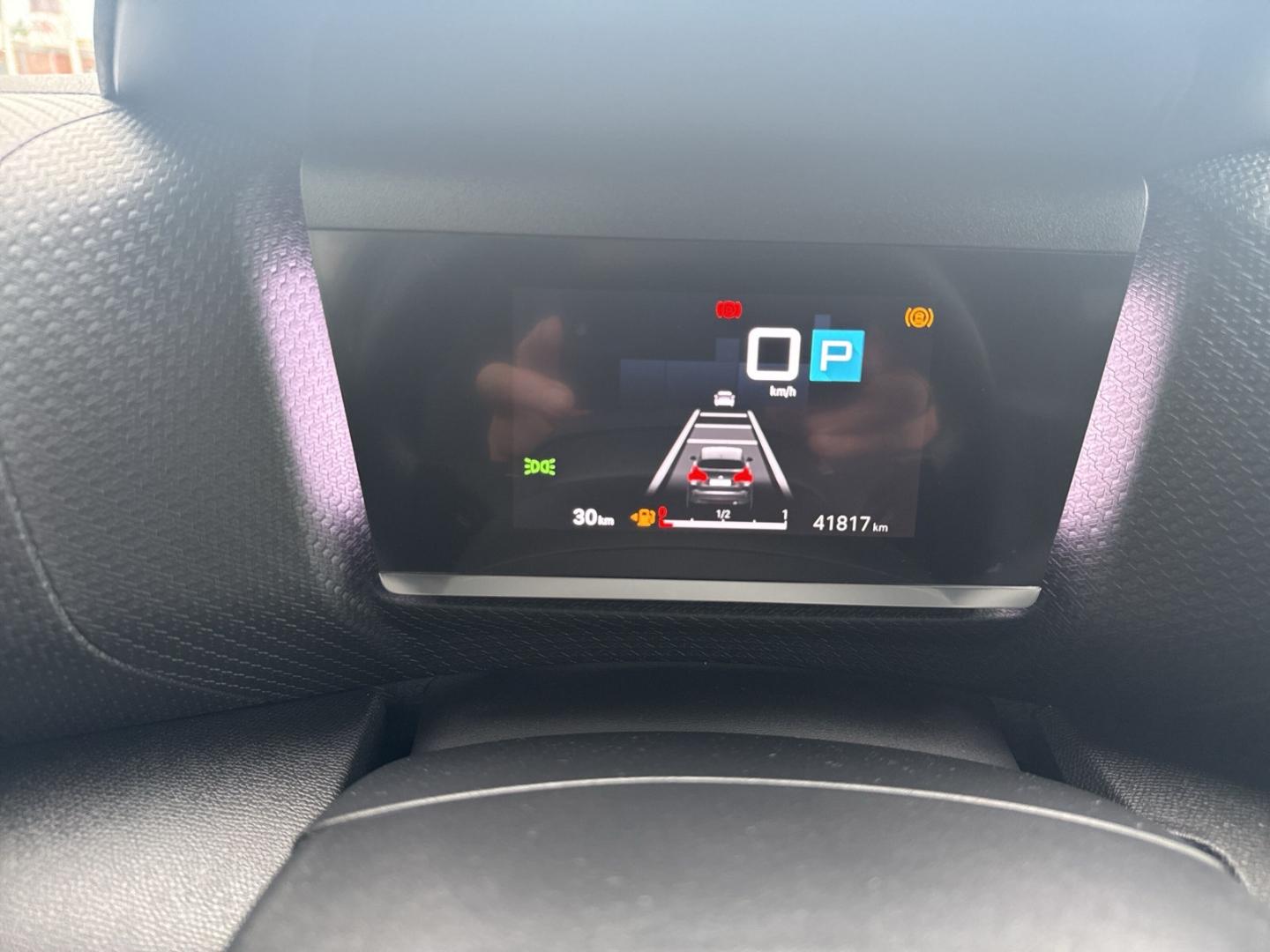 Citroën C4 Max HUD Navi Digitales Cockpit LED ACC Apple 