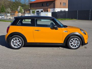 MINI One First - 8