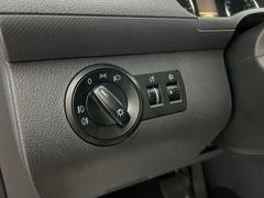 VW Caddy Maxi / 7-SITZE / NUR 106.tKM / 1.HD / DSG VW Caddy Maxi / 7-SITZE / NUR 106.tKM / 1.HD / DSG