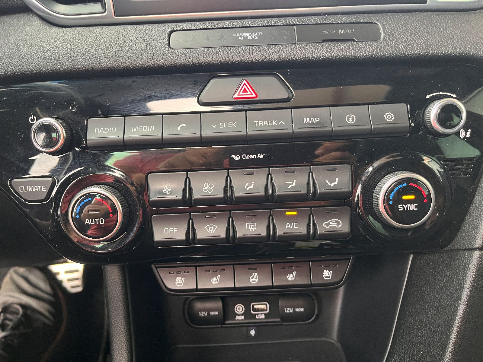 Fahrzeugabbildung Kia Sportage GT-Line 4WD 2.0 CRDI Automatik