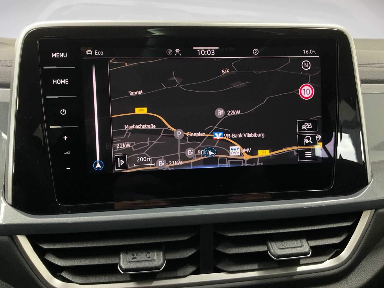 Volkswagen T-Roc - Bild 12