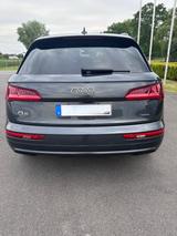 Audi AUDI Q5 2.0TFSI QUATTRO B&O-360°-HUD-TOTW-ACC - Audi Q5 mit Benzin-Antrieb: 3.2