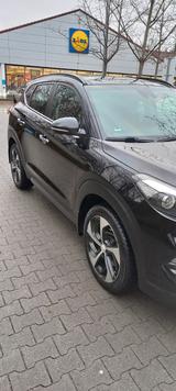 Hyundai TUCSON CRDi 2.0  Style 4WD, Leder,Pano,Kamera - Hyundai TUCSON Gebrauchtwagen in München