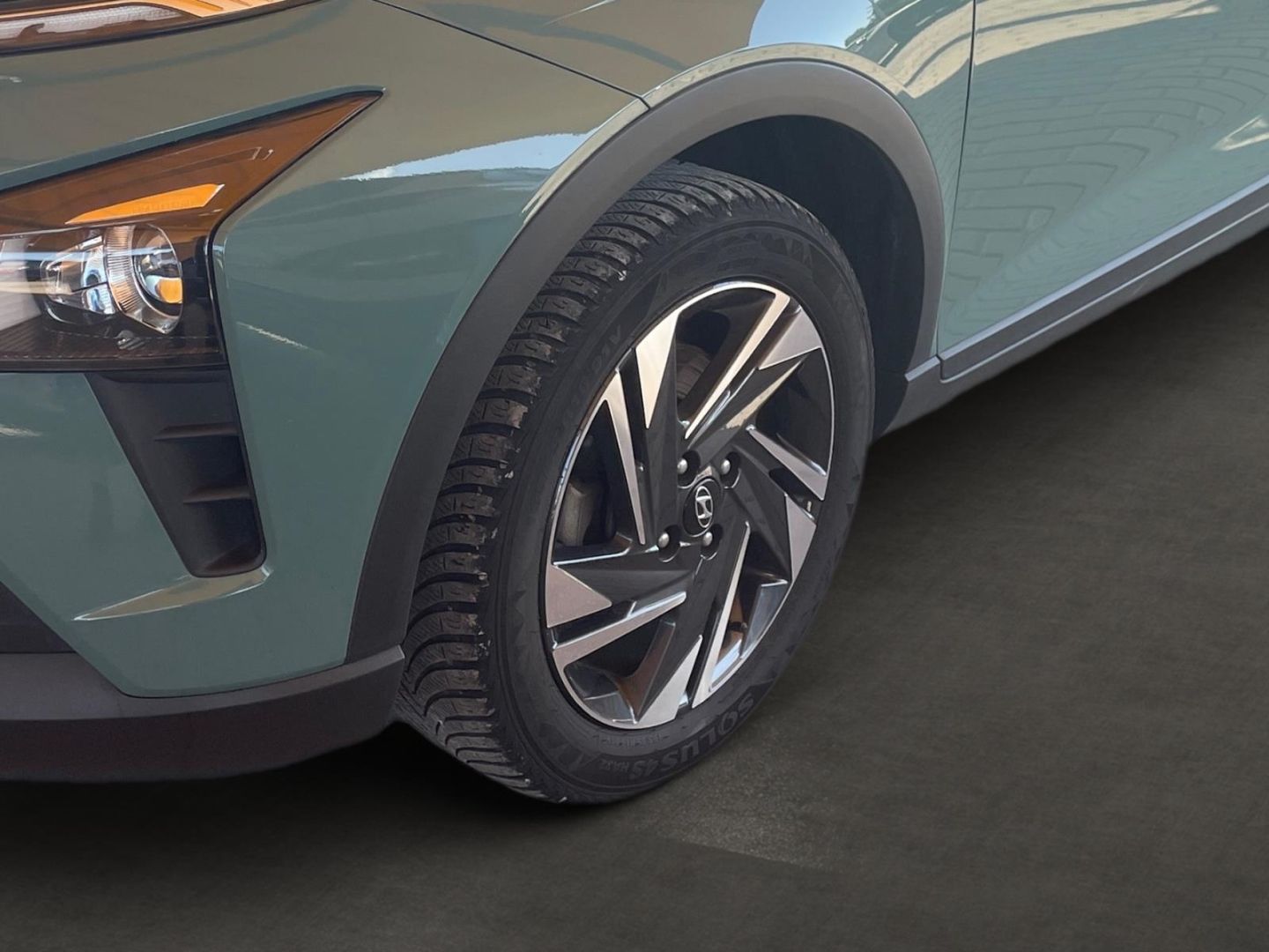 Fahrzeugabbildung Hyundai BAYON 1.0T 2WD Trend Navipaket Kamera Allwetter