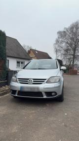 Volkswagen Golf 5 Plus 1.6 Benziner MIT WENIG KM - Volkswagen Golf aus 2006: Golf5