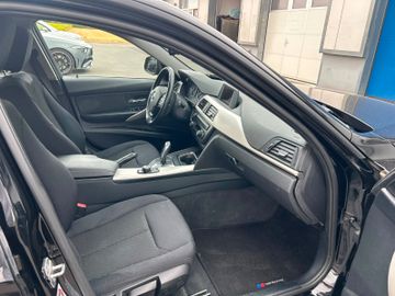 BMW 330 - 10