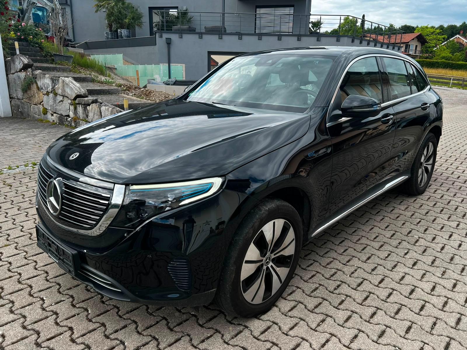 Mercedes-Benz EQC 400 4Matic,8fach