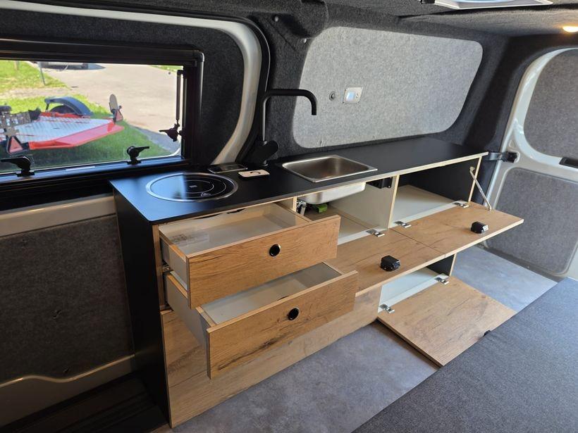 Maxus eDeliver 7 4x4 L2H1 88 kwH Bett Küche ......
