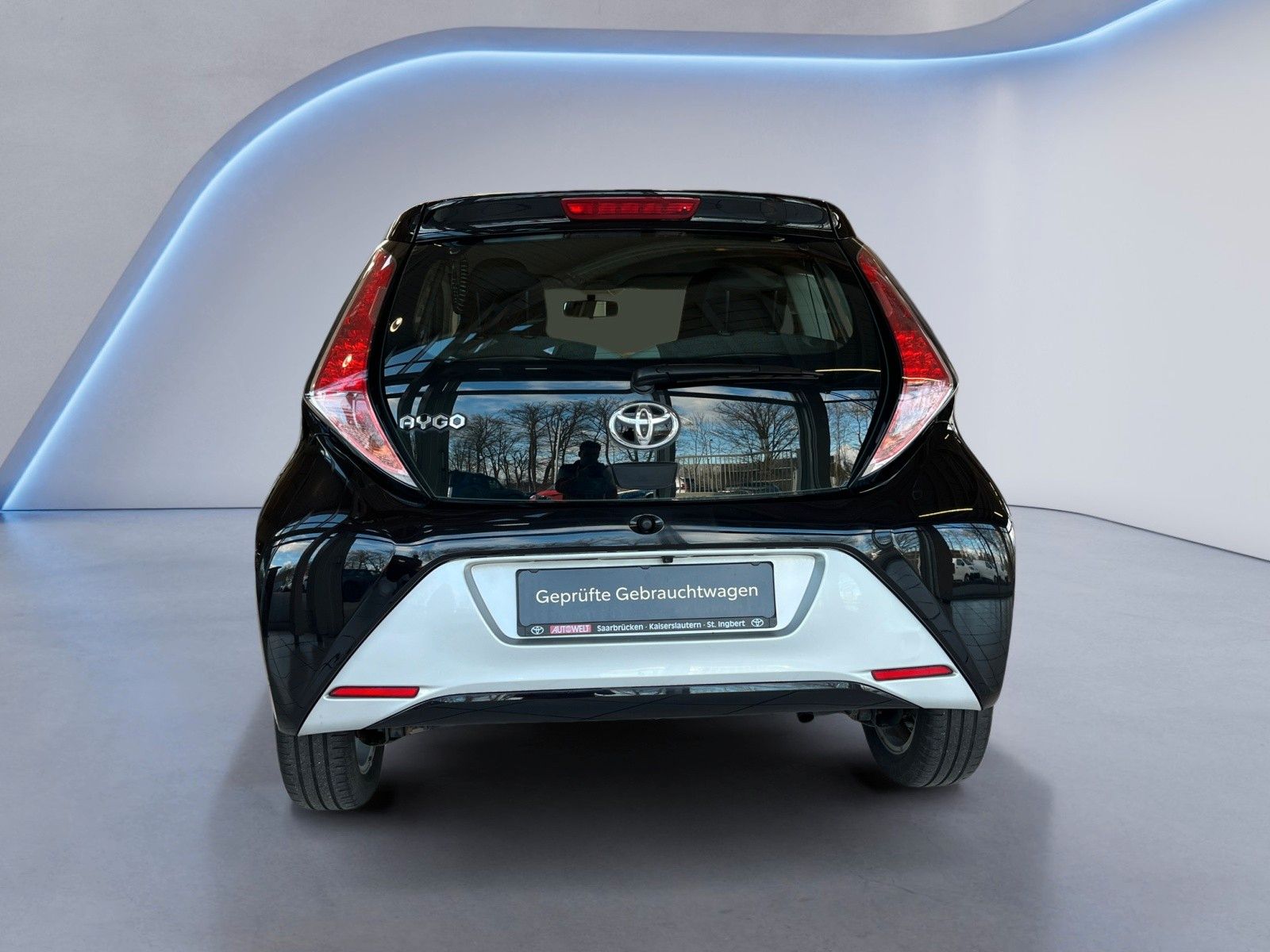 Fahrzeugabbildung Toyota Aygo AYGO x-play Team D