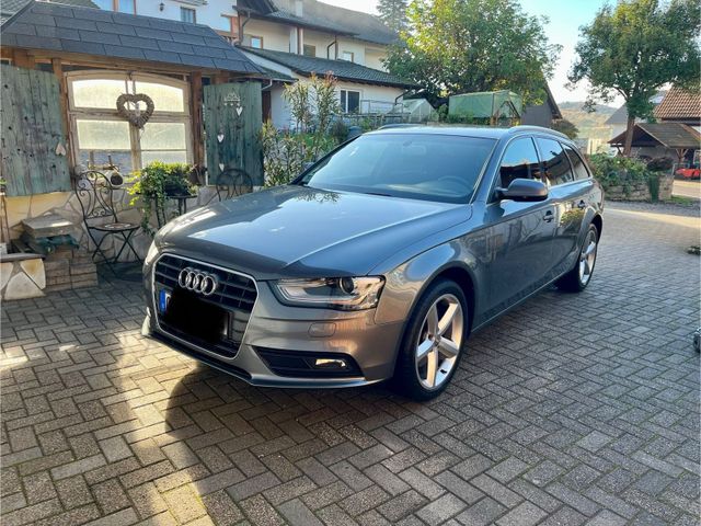 Audi A4 B8 Facelift TÜV 2026