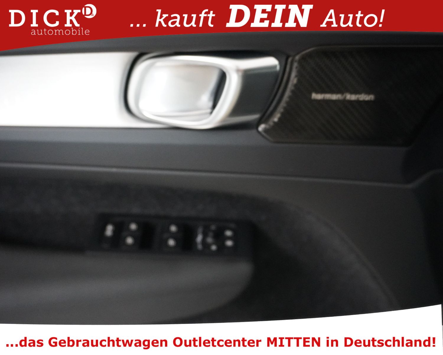 Fahrzeugabbildung Volvo XC40 T3 Aut Momen PANO+VIRTU+LED+KAM+H&K+ACC+SHZ