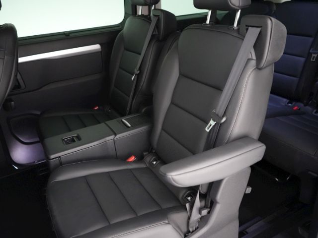Zafira Life e TOURER L 75kWh AT 7-SITZER+BI XENO