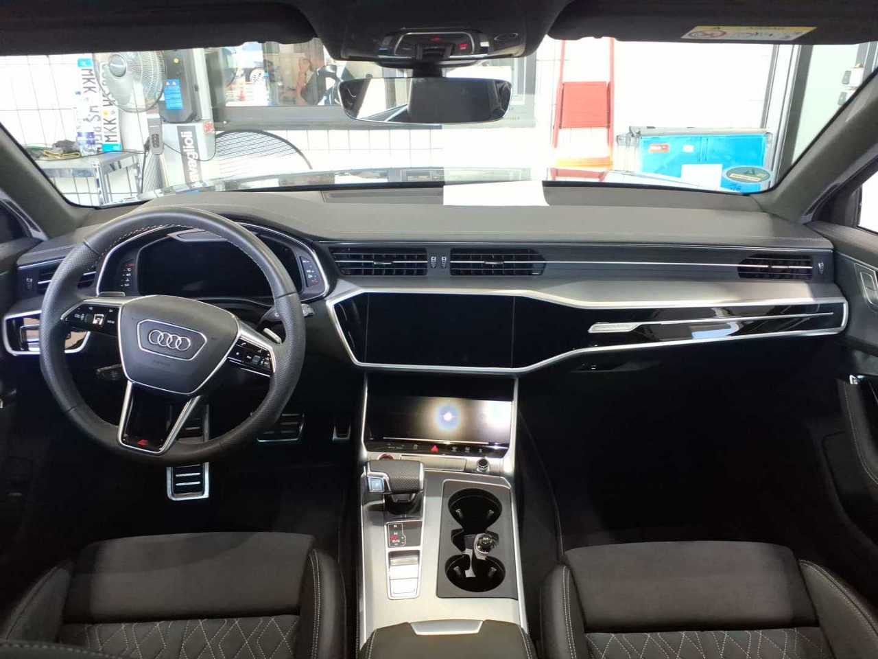 Audi S6 - Bild 6