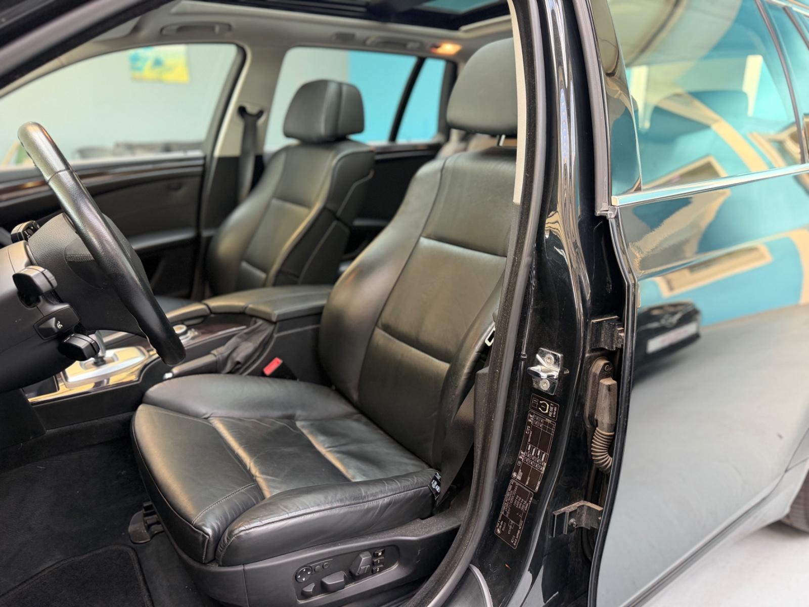 BMW *530 d xDrive*Edition*Exclusive*PANO*LEDER*AHK*