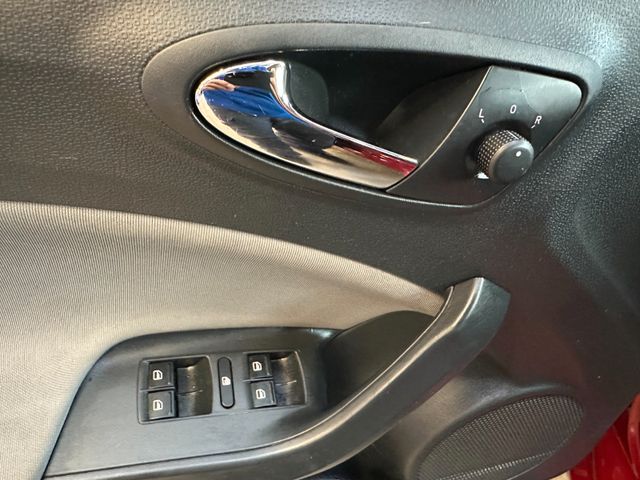 Seat Ibiza Lim Style Salsa *1.HAND*NAVI*SZHZ*TEMPOMAT