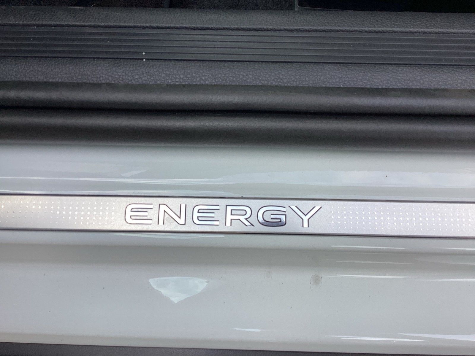 Fahrzeugabbildung Volkswagen Taigo Energy RearView Ready2Discover