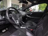 Volvo V40 T3 R-Design - Volvo mit Benzin-Antrieb: Kombi