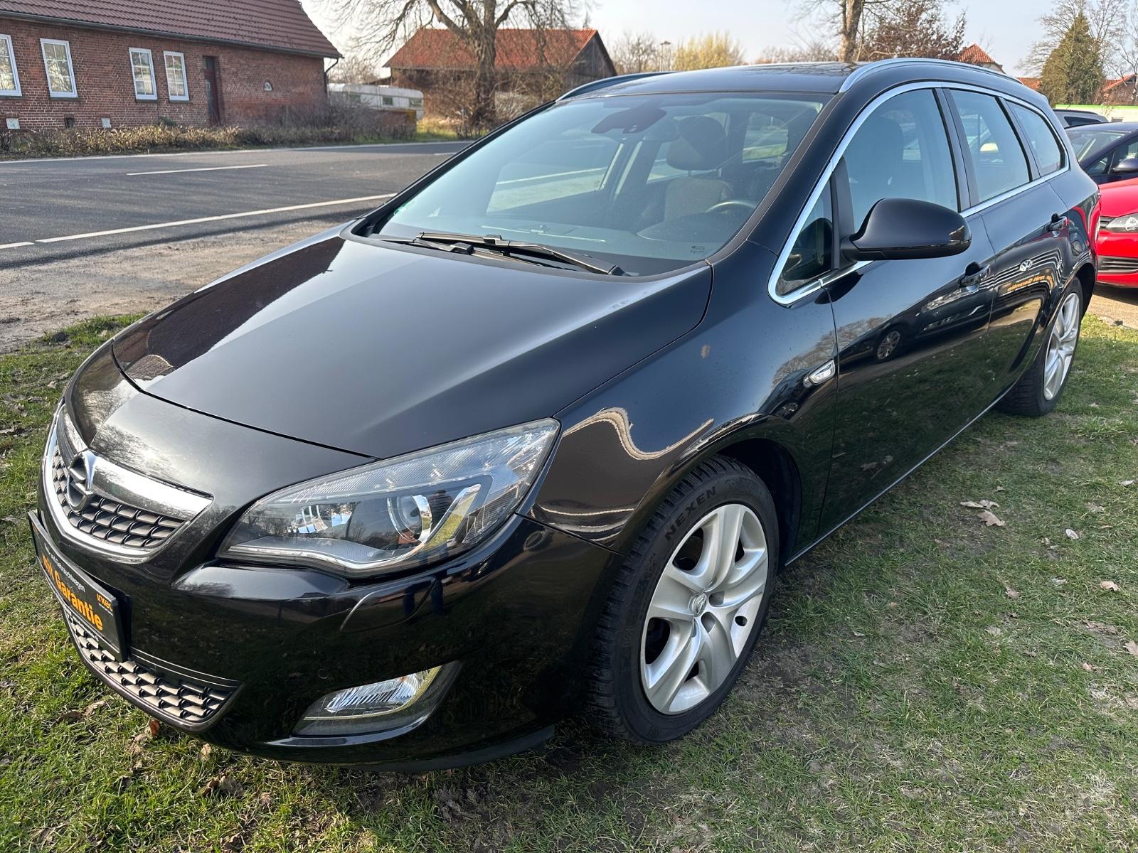 Opel Astra J Sports Tourer Sport