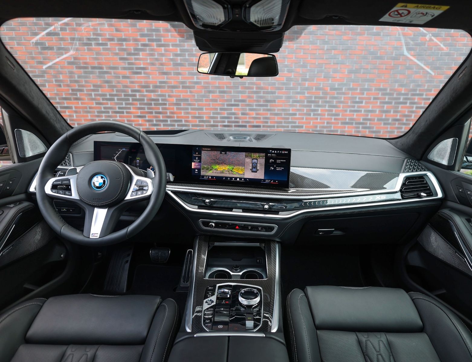 BMW X5 50e xDrive | M Performance - Skylounge imagem 3