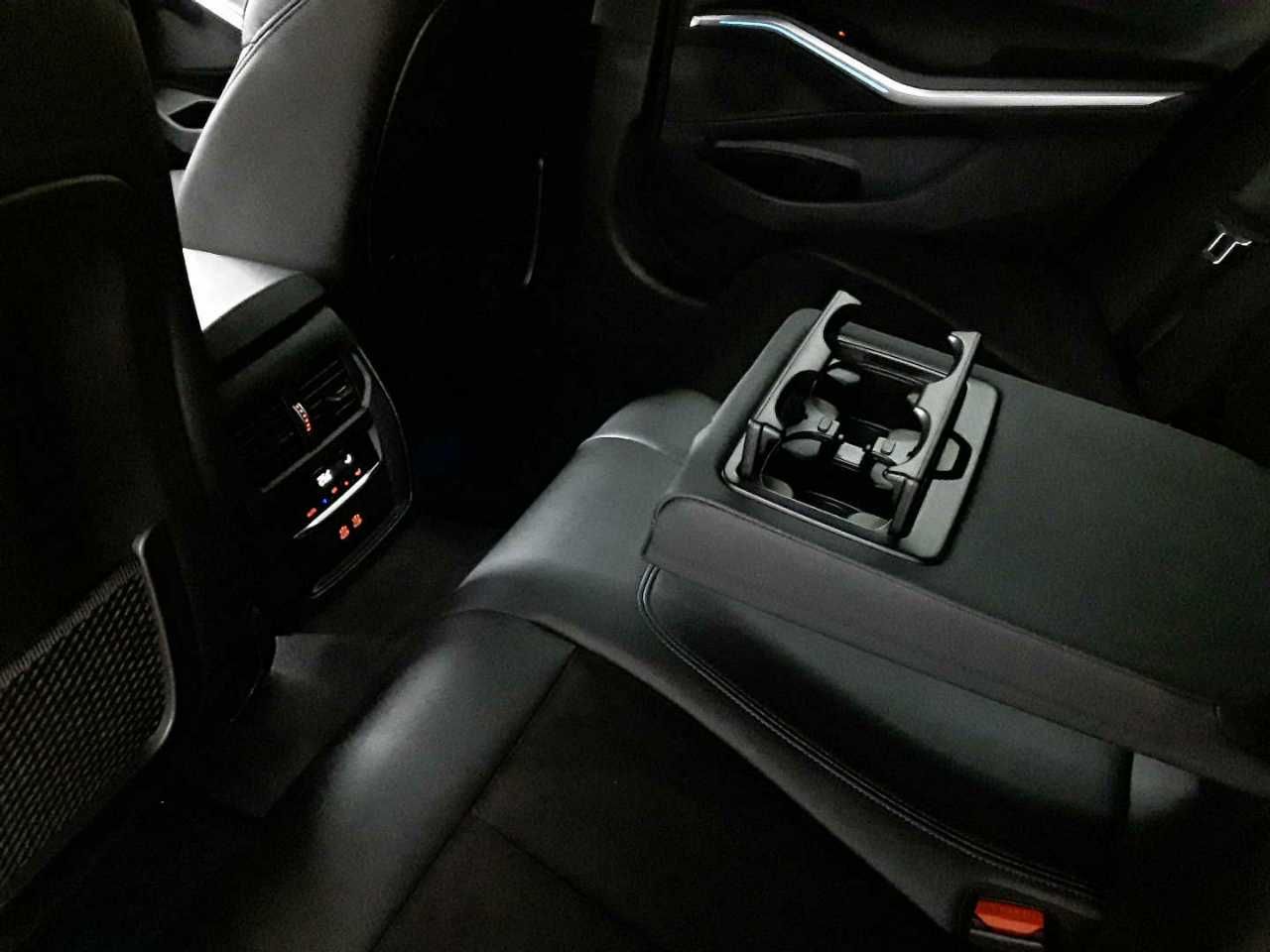 BMW 320e Touring Aut. M Sport Navi Pano SHZ  foto 8
