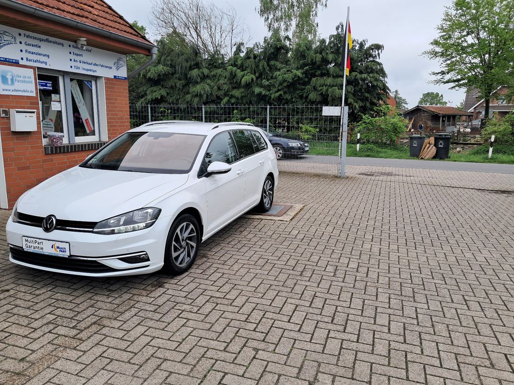 Image of Volkswagen Golf