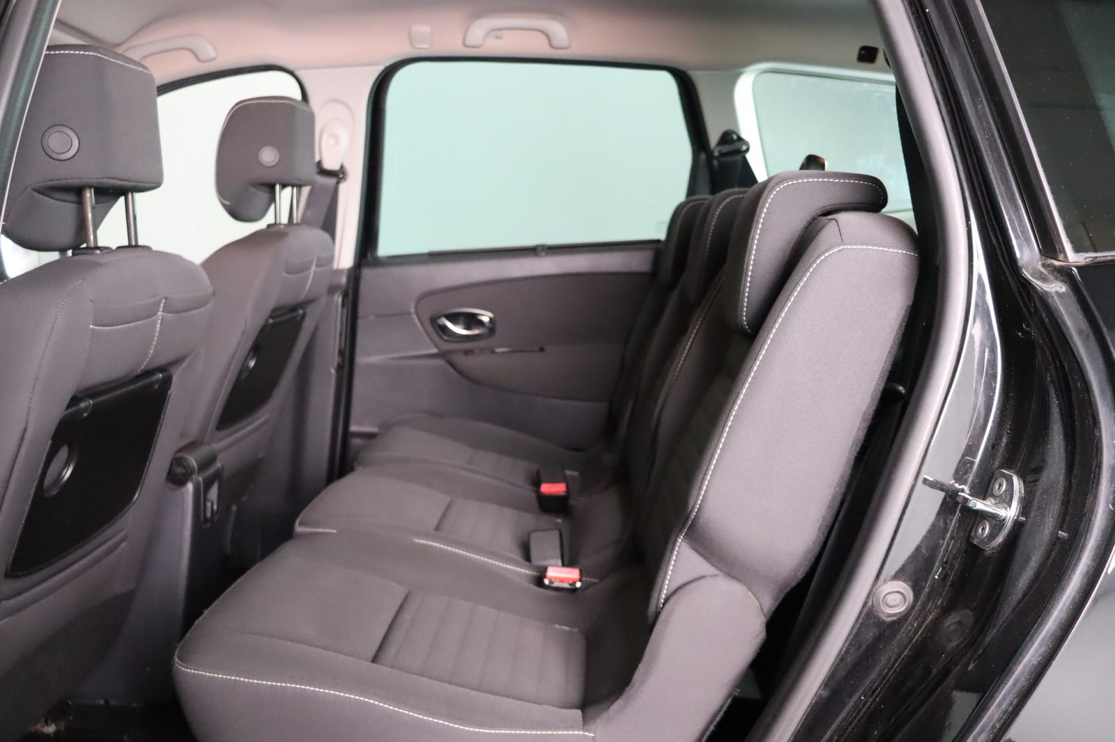 Fahrzeugabbildung Renault Grand Scenic III 1.4 dCi Limited * 7 Sitzer * Na