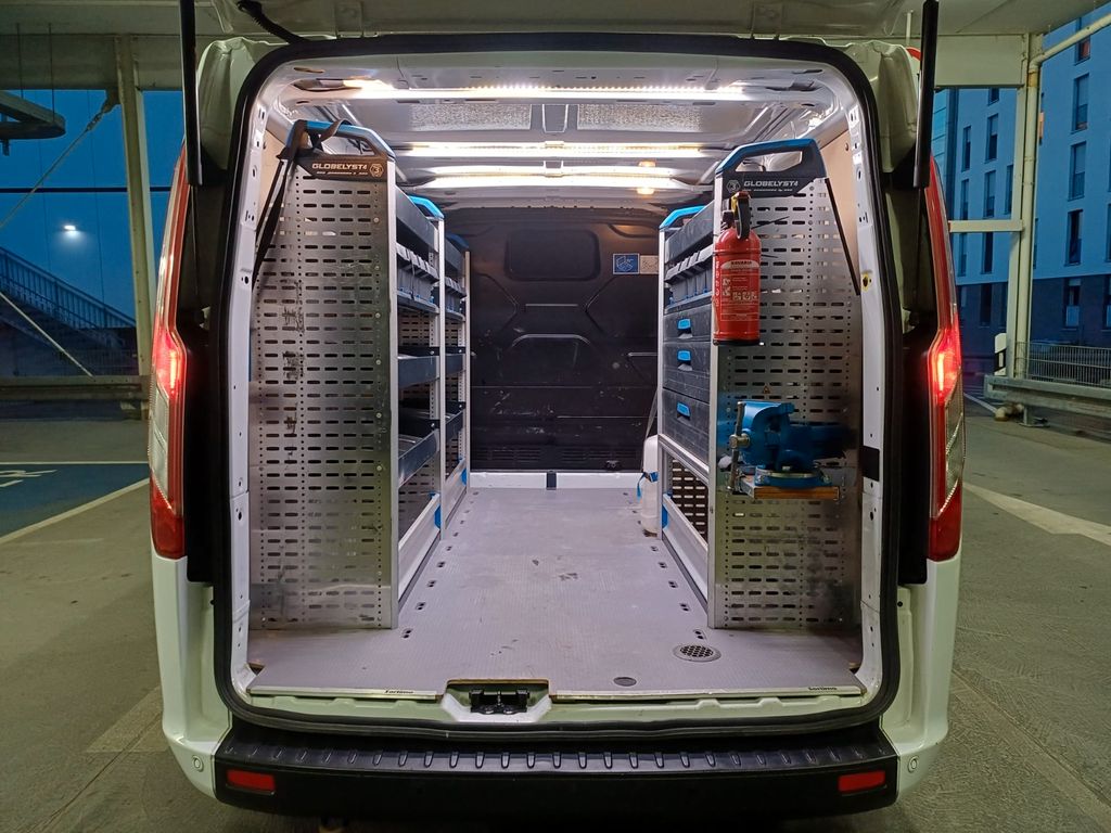 Image of Ford Transit Custom
