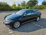 Volkswagen Passat Variant 1.8 TSI DSG | Matrix LED | ACC  - Volkswagen Passat mit Benzin-Antrieb: Kombi, 1.8