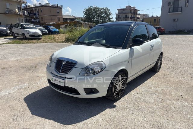 Lancia LANCIA Ypsilon 1.3 MJT 75 CV Versus